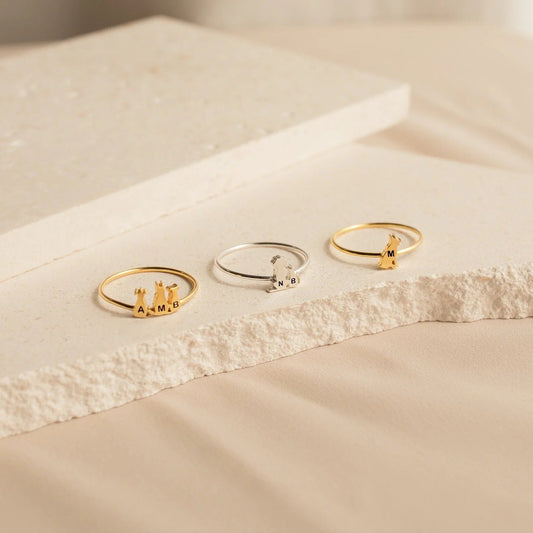 Personalized Pet Silhouette Ring with Engraved Text